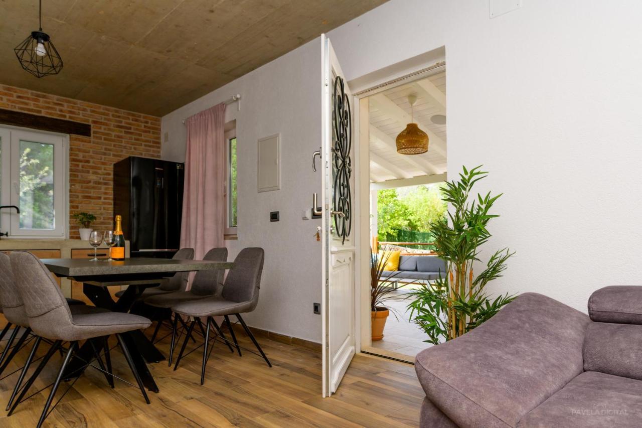 Stone House Magali Βίλα Sveti Jakov Εξωτερικό φωτογραφία